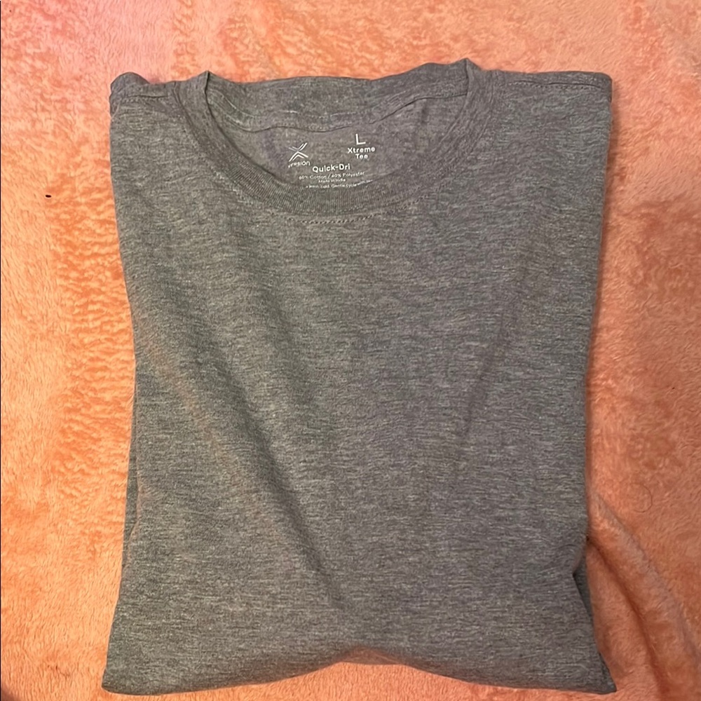 Xersion Gray Quick-Dri T-Shirt size large